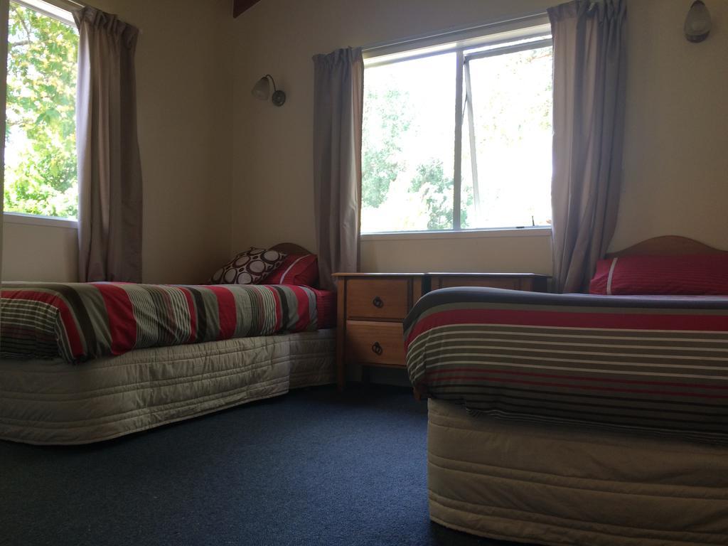 Ohuka Lodge Tuai Habitación foto